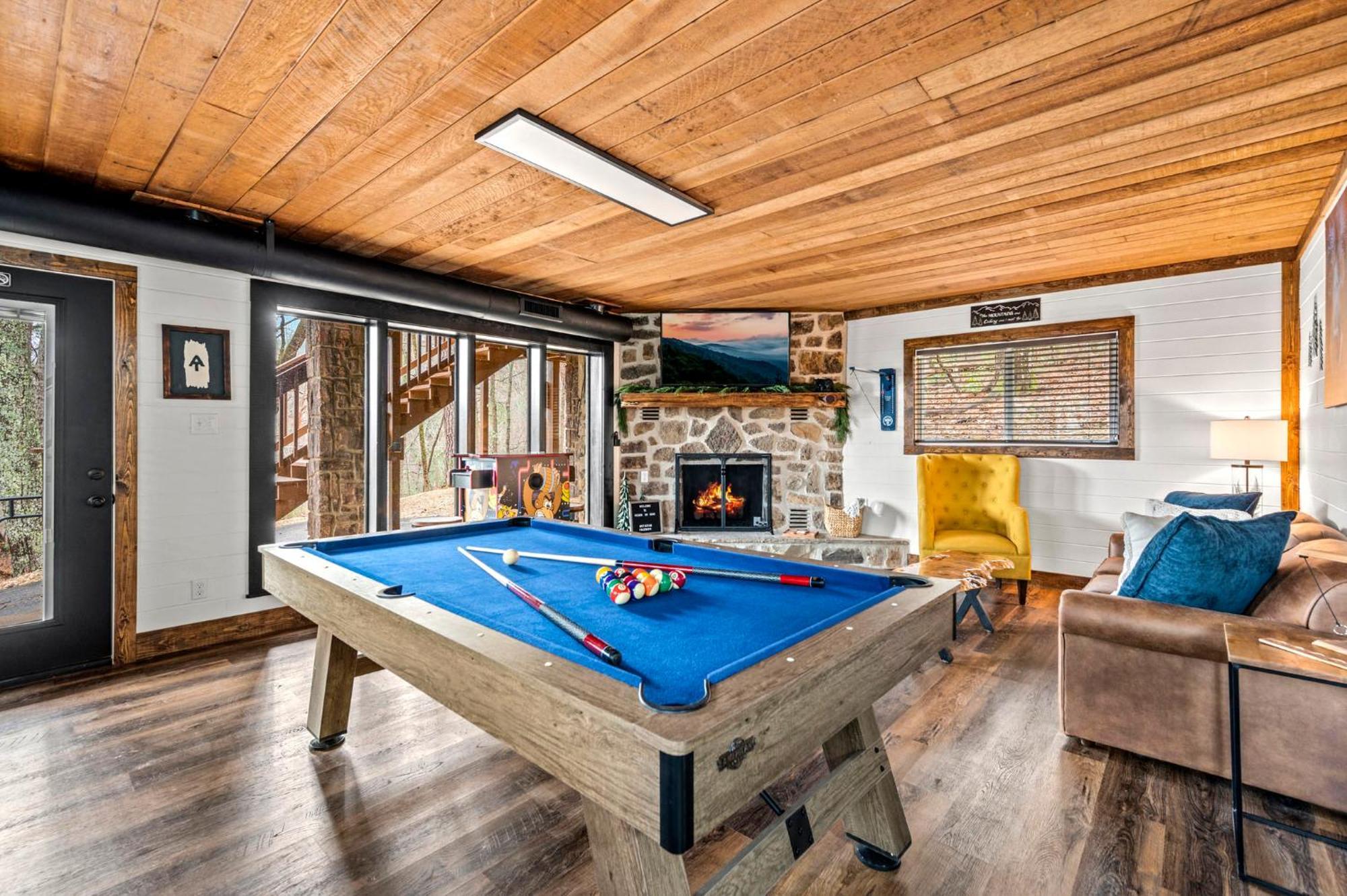 1Mile Downtown, Handicap Ramp, Hot Tub, Game Room Gatlinburg Εξωτερικό φωτογραφία